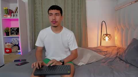 boy_jerry online show from July 2026 09:22:02 AM