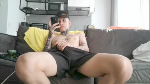 boy_master5 online show from June 2026 08:42:01 AM