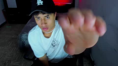 boy_nauthy online show from January 2025 02:54:01 AM