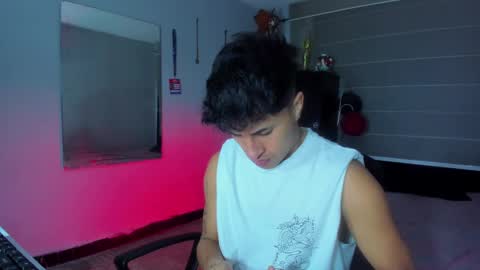 boy_nauthy online show from January 2025 03:01:01 AM