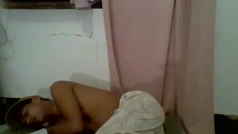 boyax16 online show from December 2024 09:06:01 AM