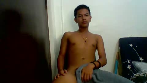 boyax16 online show from December 2024 08:40:02 AM