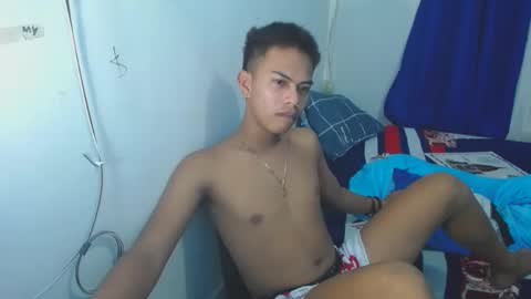 boyax16 online show from December 2024 10:32:01 AM