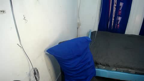 boyax16 online show from January 2025 05:05:02 AM