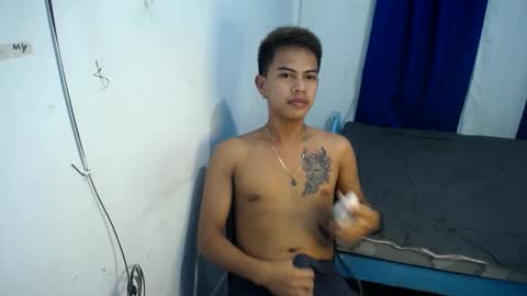 boyax16 online show from January 2025 10:21:02 AM