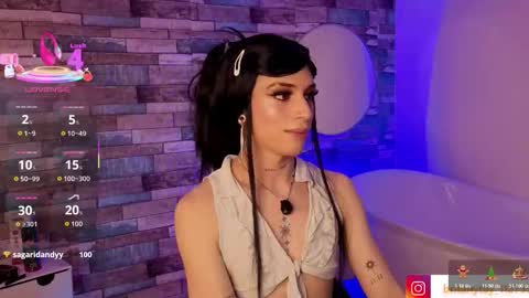 Snapshot of boyfox_tay chatting on December 2025 07:43:02 PM boyfox_tay online show from December 2025 07:43:02 PM
