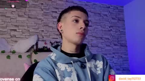 Snapshot of boyfox_tay chatting on February 2026 07:10:01 PM boyfox_tay online show from February 2026 07:10:01 PM