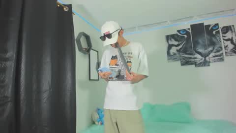 boys4hot_777 online show from March 2025 01:43:01 AM