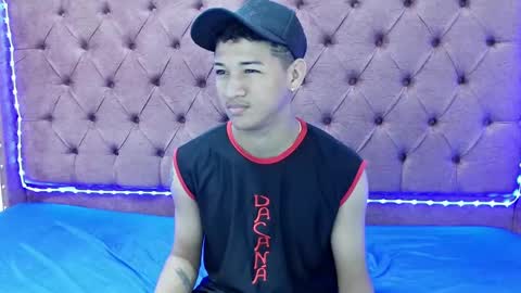 ALEX - TAYLER  -MIKE online show from January 2025 01:14:01 PM