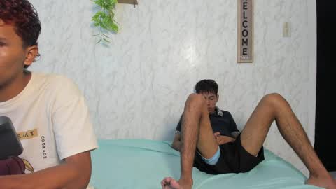 ALEX - TAYLER  -MIKE online show from April 2026 01:10:01 AM