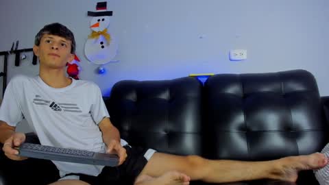 Paul and Max online show from December 2024 08:27:01 PM