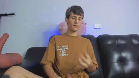 Paul and Max online show from January 2025 07:49:01 PM