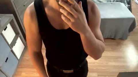 boytoy8969 online show from November 2025 01:33:02 PM