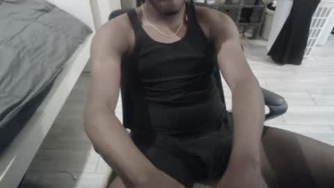 bquen400 online show from October 2025 01:25:01 AM