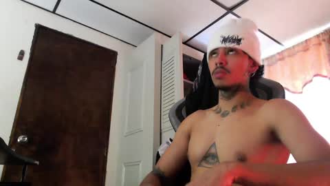 Snapshot of bra_c chatting on April 2026 05:11:01 PM bra_c online show from April 2026 05:11:01 PM