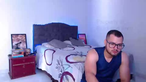 Your favorite couple and the best butt on Chatur online show from February 2025 04:57:01 PM