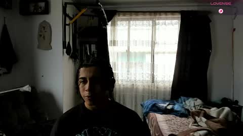 Snapshot of bradley_strong_ chatting on June 2026 04:33:01 PM Bradley Strong online show from June 2026 04:33:01 PM