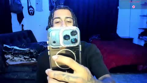 Snapshot of bradley_strong_ chatting on June 2026 06:01:01 AM Bradley Strong online show from June 2026 06:01:01 AM