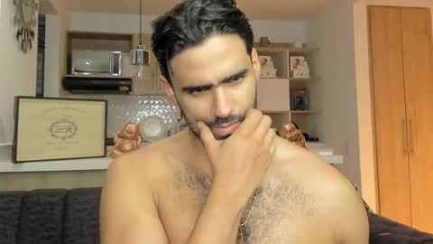 bradleymartin7 online show from October 2025 01:55:02 AM