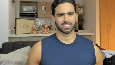 bradleymartin7 online show from October 2025 10:43:02 PM