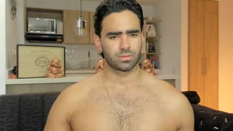 bradleymartin7 online show from November 2025 08:11:01 PM