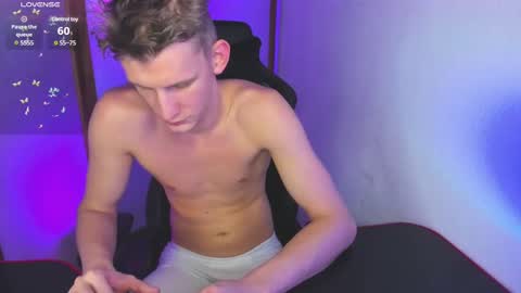 Snapshot of bradmaloney chatting on March 2025 05:24:02 AM brad maloney online show from March 2025 05:24:02 AM