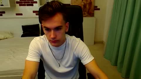 BradyFlint online show from October 2025 04:24:01 AM