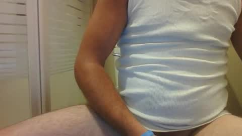 Snapshot of bradynoggle chatting on September 2025 06:26:02 AM bradynoggle online show from September 2025 06:26:02 AM