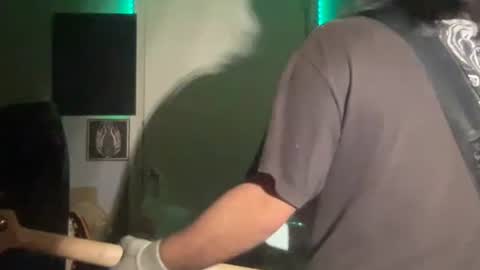 brain80085 online show from October 2025 08:45:02 AM