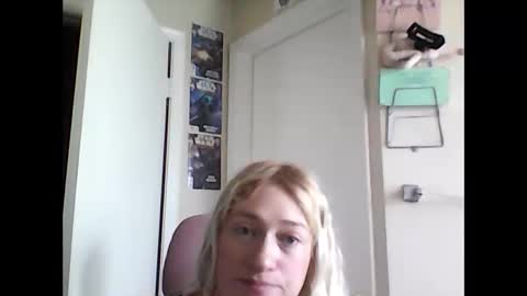 Snapshot of braindeadbetty chatting on May 2026 08:05:02 PM i am a naughty jedi knight online show from May 2026 08:05:02 PM