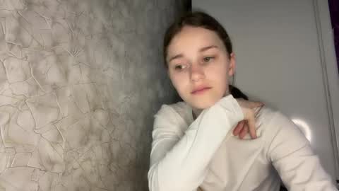 Snapshot of bralkissy chatting on April 2026 05:14:02 PM Kate online show from April 2026 05:14:02 PM