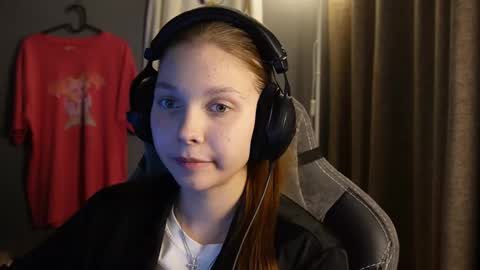 Alice online show from November 2025 05:35:02 PM