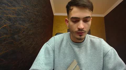Snapshot of brandontatex chatting on January 2025 03:42:01 PM BrandonTateX online show from January 2025 03:42:01 PM