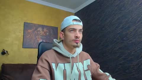 Snapshot of brandontatex chatting on February 2025 11:53:01 AM BrandonTateX online show from February 2025 11:53:01 AM