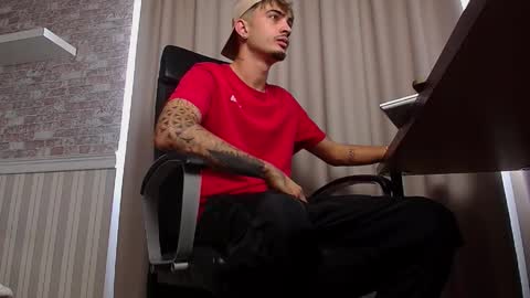 Snapshot of brandontatex chatting on September 2025 10:50:02 AM BrandonTateX online show from September 2025 10:50:02 AM