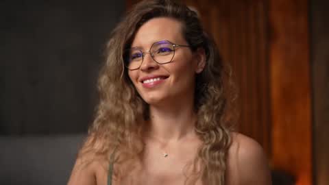 Alex online show from December 2024 04:53:01 AM