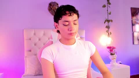   online show from December 2024 01:51:02 PM