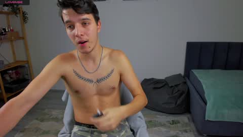 Johny Bravo online show from December 2024 09:05:02 PM