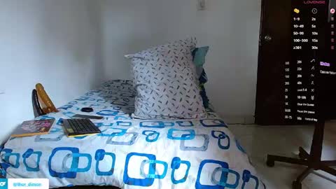 Snapshot of bray_hotboy chatting on May 2026 02:00:01 PM Bray Hotboy online show from May 2026 02:00:01 PM