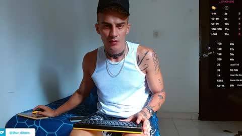 Snapshot of bray_hotboy chatting on June 2026 02:23:01 PM Bray Hotboy online show from June 2026 02:23:01 PM