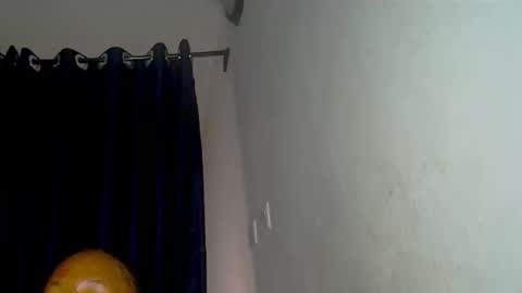 brealove_ online show from November 2025 07:01:02 PM