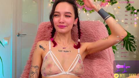 Ashley Dolce and Lou online show from March 2025 09:40:02 PM