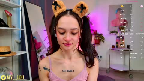 Ashley Dolce and Lou online show from April 2026 04:04:02 PM