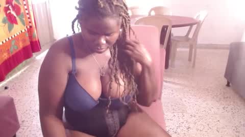 Valentina online show from March 2025 04:24:02 PM