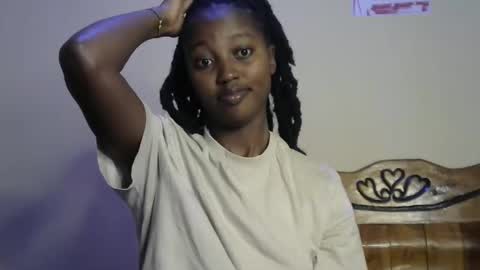 breelia online show from October 2025 03:18:01 AM