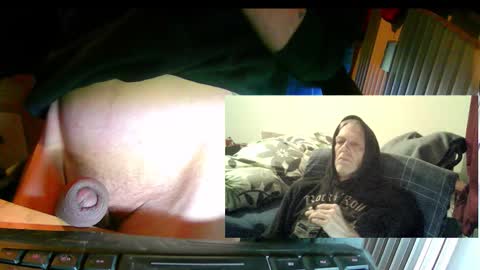 bremer64 online show from November 2025 09:06:02 AM