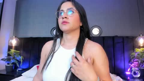   online show from April 2026 03:12:01 AM