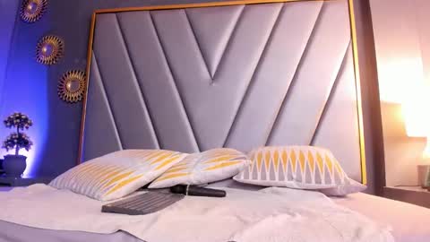 Brenda Time Schedule 0600 - 1400 GMT-5 online show from December 2025 10:54:01 AM