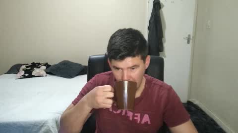 ask me lol online show from September 2025 03:22:01 AM