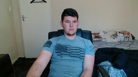 Snapshot of brendansexyboy098754 chatting on July 2026 06:07:01 AM ask me lol online show from July 2026 06:07:01 AM